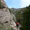 El camino transcurre por el Barranco de la Bal d Onsera - normalmente seco - / San Martín de la Bal d