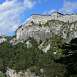 Pared de les Diablotins m�s dificil que les Angelots. Intuimos el recorrido en la roca en color blanco / V&iacute;a ferrata � Diable | Angelots y Diablotins 