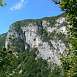 Vista de la pared por la que transcurre la v�a ferrata / V&iacute;a ferrata � Carret | Le P'tchi 