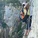 Cerca del final nos espera una pasarela / V&iacute;a ferrata � Carret | Le P'tchi 