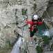 Cerramos la ferrata cruzando la pasarela sobre el Nant / V&iacute;a ferrata � Diable IV | Le Chemin de la Vierge 