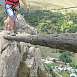Con este tronco se cierra la v�a ferrata de Saint-Pierre / V&iacute;a ferrata � Rocher Saint Pierre 1 