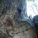 Pasando el peque�o puente en la parte alta de la cueva / V&iacute;a ferrata � Thaurac 