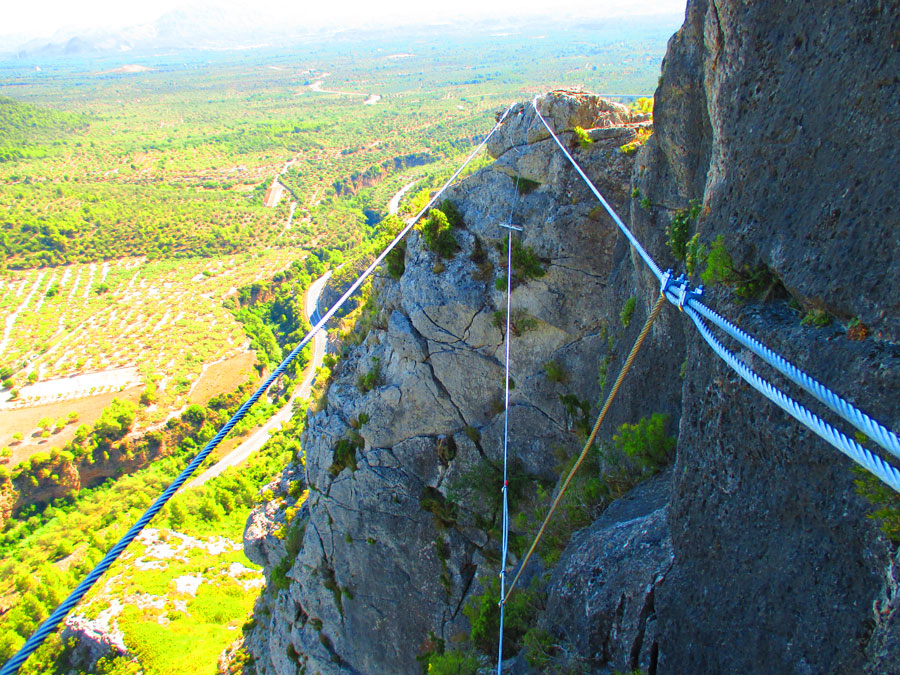 El puente visto desde el otro lado - Ampliación 2015- (© Jesus Matheu) 