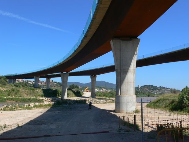 En este punto cruzamos al otro lado del río  