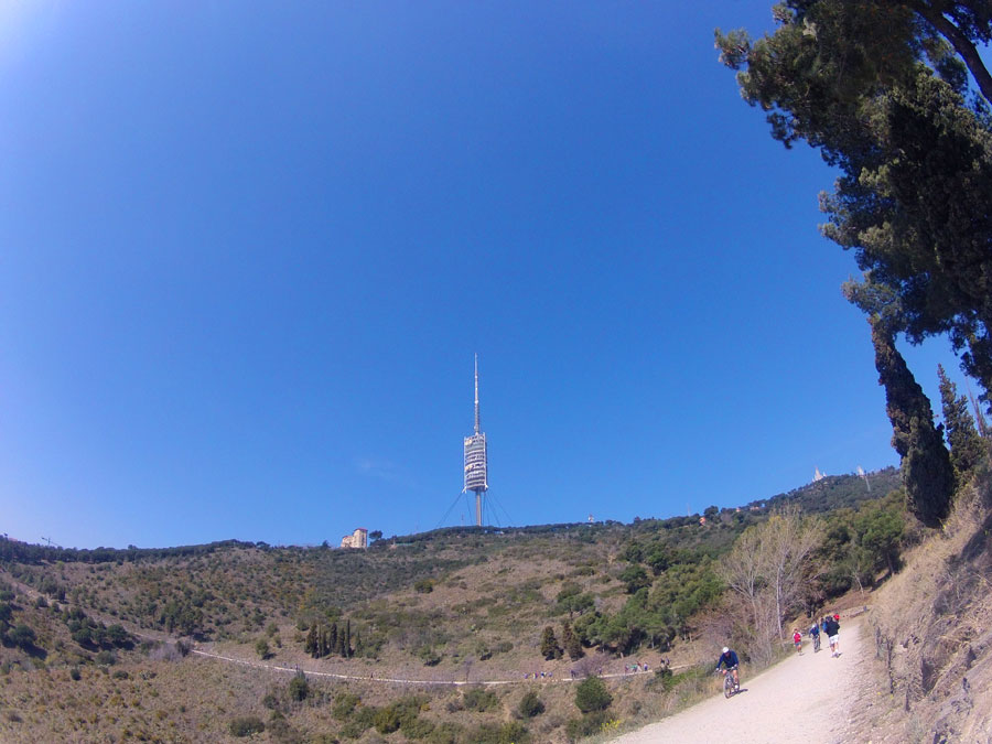 Torre Foster desde el Passeig de les Aigües 