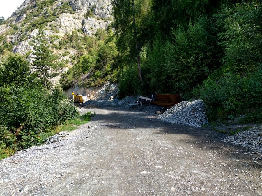 Approach path 
