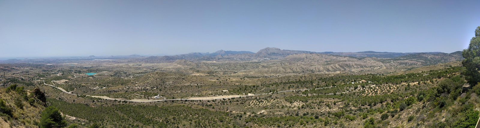 Vistas al Este desde el estacionamiento 