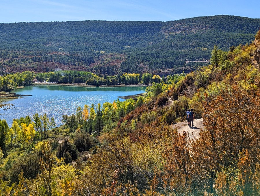 La laguna de Uña cerca del final del sendero 