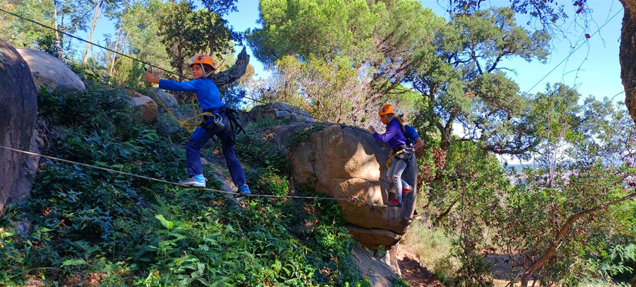 Puente nepalí inicial © Albet Gironès 