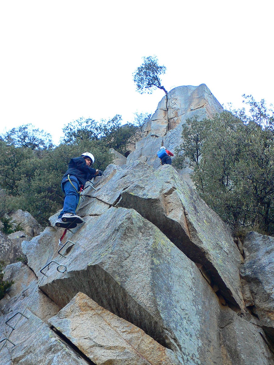 Staggered way up 