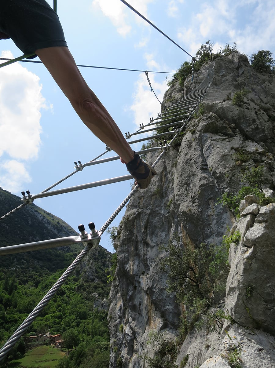 Primeros pasos por la escalera inclinada 