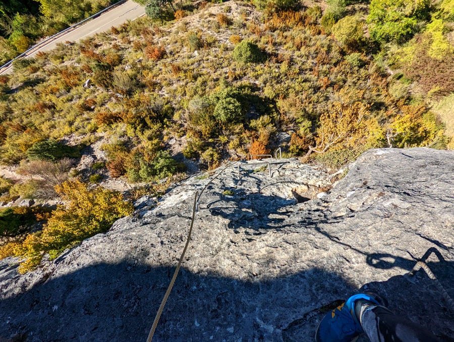 Vista hacia abajo en el primer tramo 
