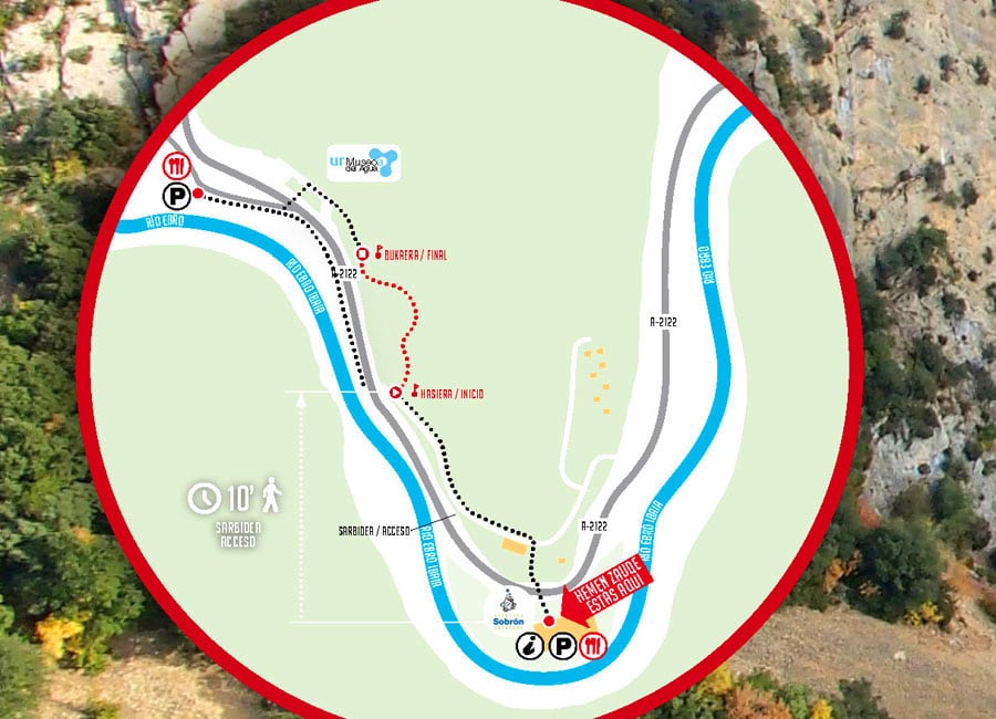 Croquis de la aproximación y los dos posibles estacionamientos 
