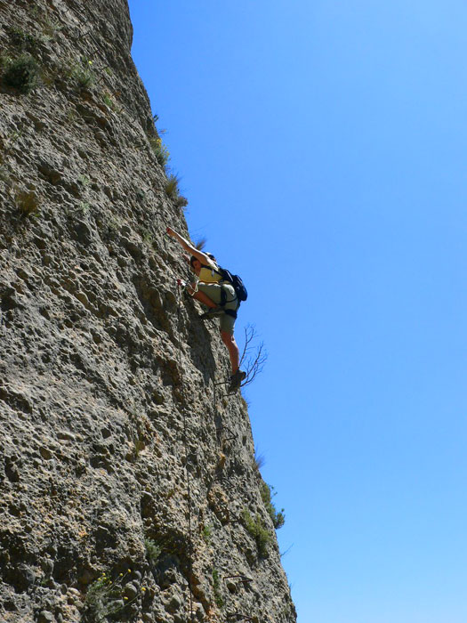 Subiendo a la aguja 