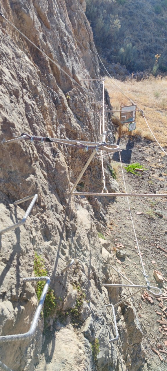 Vista al inicio de la vía ferrata desde el final del tramo Júnior 