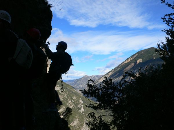 Flanqueo para ir a buscar el puente colgante 