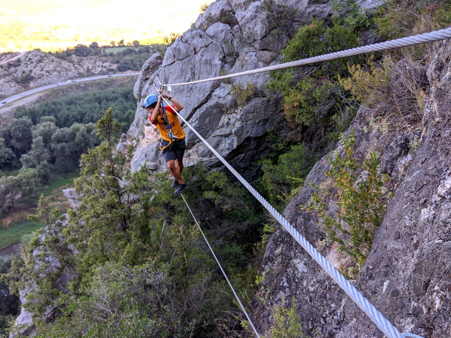 Puente nepalí de 8 metros 