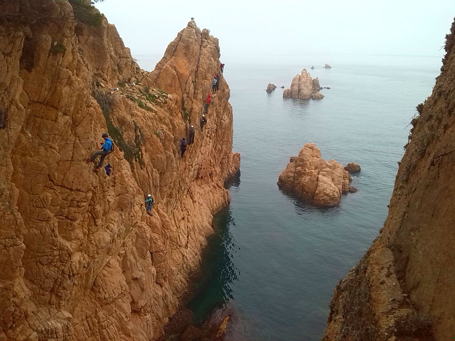 View of the area in overhang 