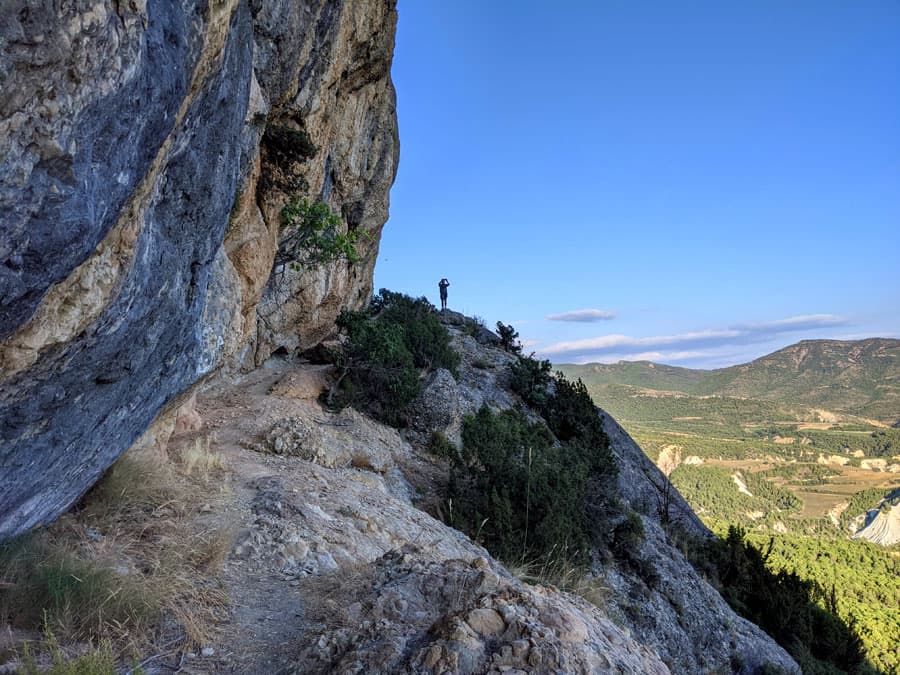 Vista atrás desde la repisa a la bifurcación/retorno 