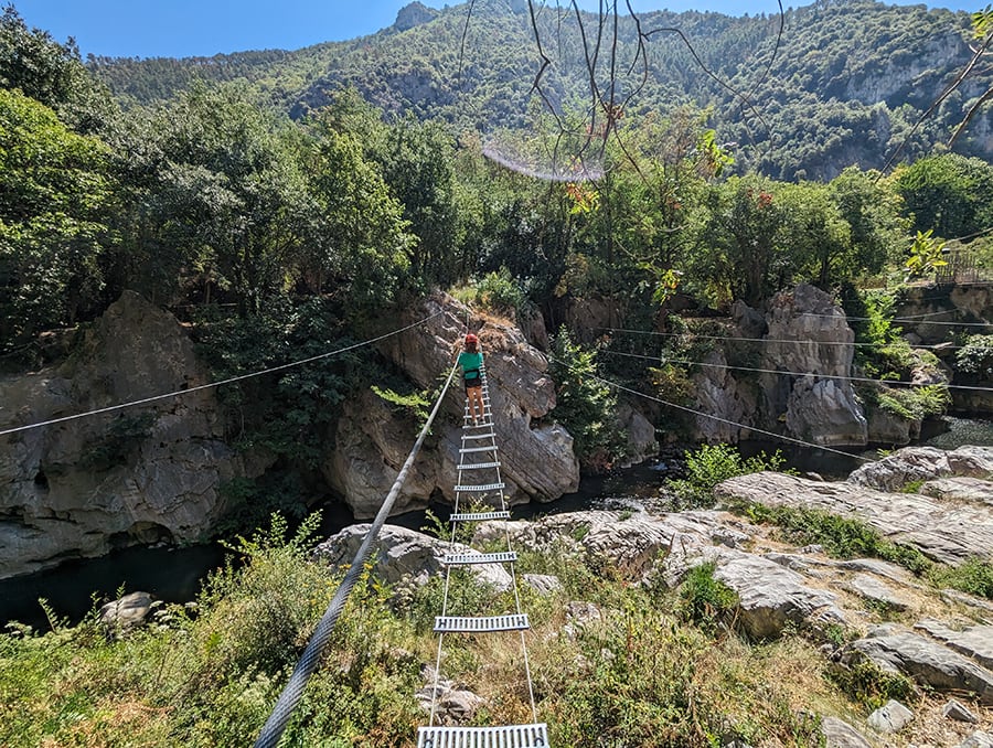 Pasarela sobre el Tet 