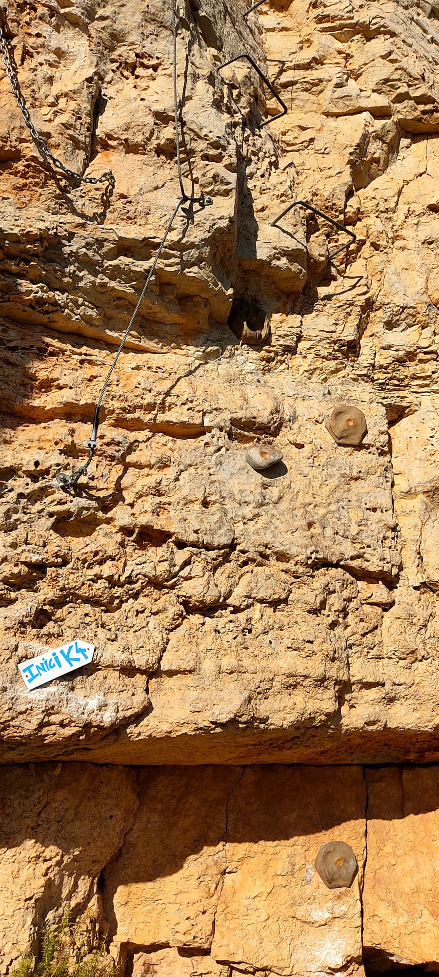 Inicio K4 con presas de escalada 