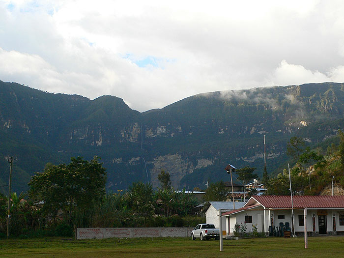 Gocta en época seca vista desde Cocachimba 