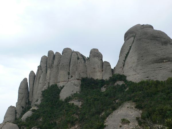 Els Flautats y la pared norte de l Elefant 