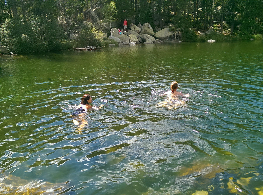 Chapuzón en el lago 
