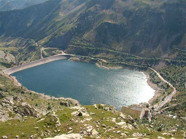 La presa de Sallente el inicio de la ruta 