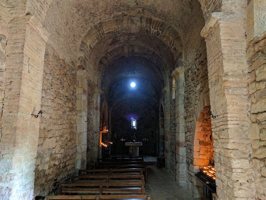 Interior de la ermita de la Salut 