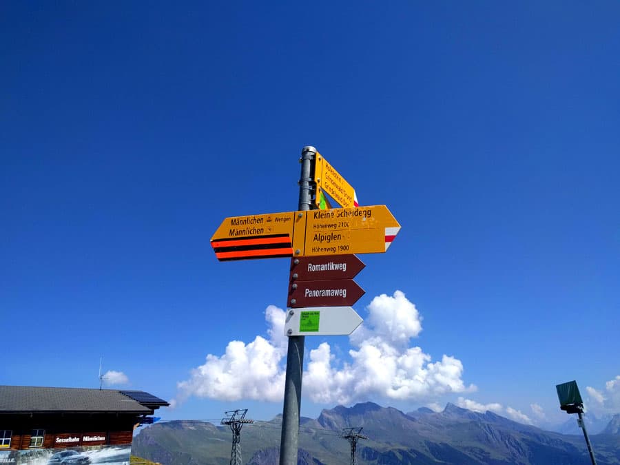 Signpost directing us to Männlichen 
