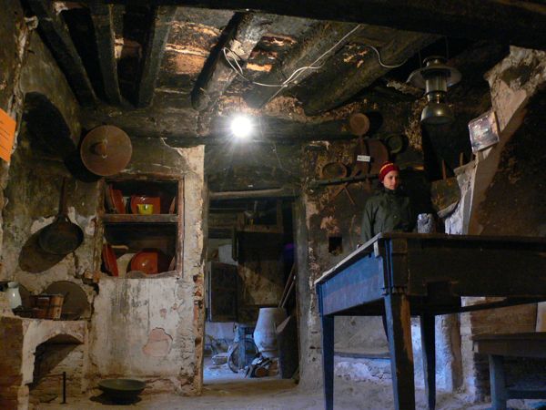 En el interior del Puig de la Balma visitamos el museo familiar 