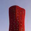 Detalle del edificio diseñado por Toyo Ito / Bike route Ronda Verda de Barcelona. Vuelta completa 