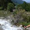Pasarela sobre el río / Hiking route Sant Nicolau entrada a Aigüestortes 