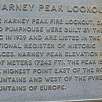 Placa en la cima de Harney Peak -con una leyenda poco fiable- / Hiking route Black Hills | Harney Peak | Cathedral Spires 