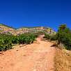Seguimos hacia el deposito que dejamos a mano derecha / Hiking route Graus de la Vilella Alta 