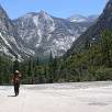  Bajando de Mist Falls con vistas a la cima The Sphinx / Hiking route Kings Canyon National Park | Mist Falls 