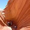 Al mediodía esta es la única sombra que encontramos / Hiking route Coyote Buttes | The Wave 