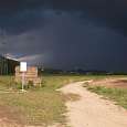 De regreso huimos de una tormenta 