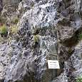 Entrance to the vía ferrata - First steps and D+ sign- 