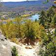 Vistas a la laguna de Uña desde la cornisa 