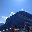 Vista general del Daubenhorn desde la terraza del Gemmipass 