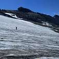Cruzando el glaciar Dauben -no hay grietas y se puede cruzar con zapatillas de trekking- 