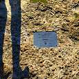 Placa de cima en la Roca Corbatera -techo del Priorat 1.163,1 m- 