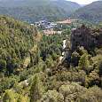 Vistas a Puente de Vadillos y al arco de roca 
