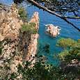 View of the prow in overhang 