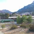 Estación del cremallera de Montserrat a pocos metros del estacionamiento 