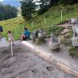 Stop number 9. Long jump station where we can compare ourselves with the animals in the area 