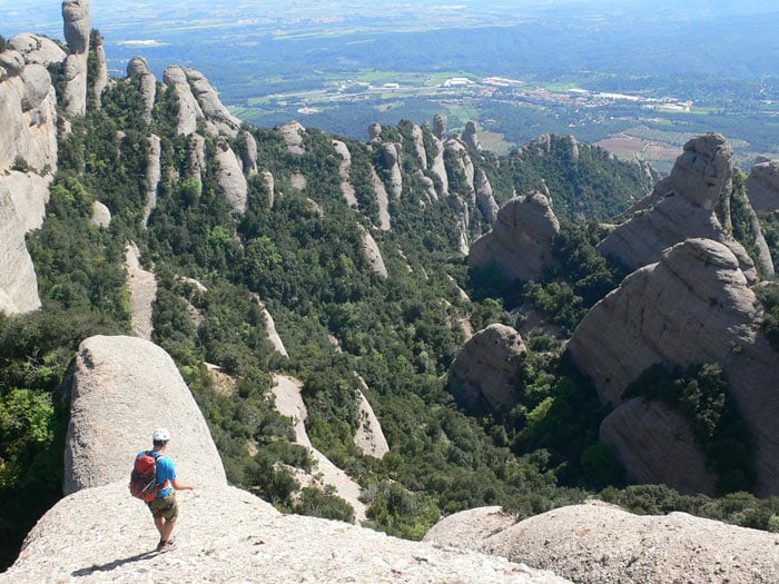 Bajando de la Aguja Lluís Estasen -delicado- / Blog · Integral de los Ecos | Montserrat 